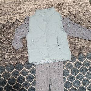 Jessica Simpson Gray and Blue Knit Top